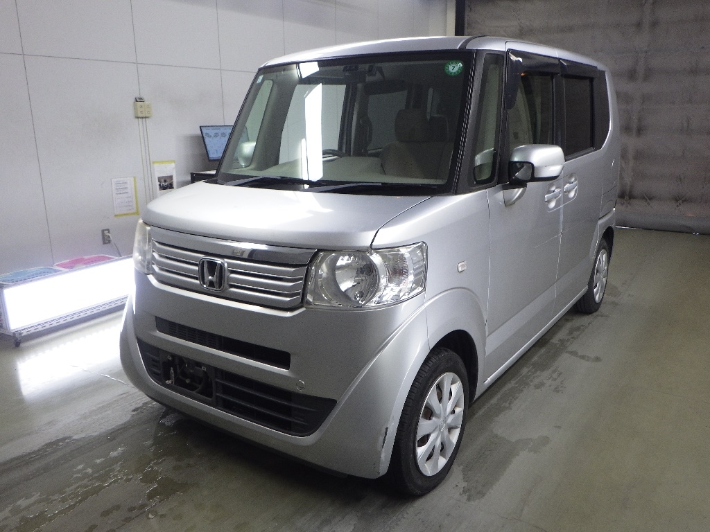 HONDA N-BOX+
