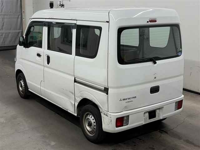 MITSUBISHI MINICAB