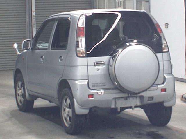 DAIHATSU TERIOS KID