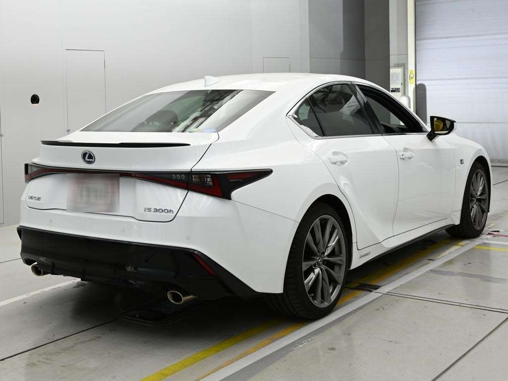 LEXUS IS300H