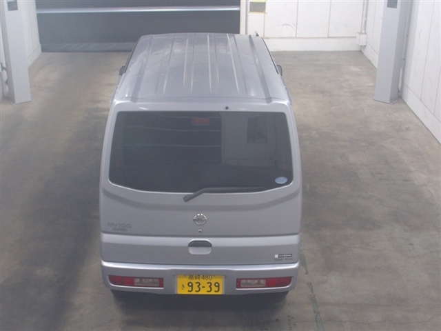 NISSAN NV100 CLIPPER