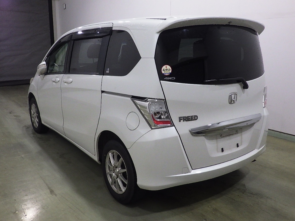 HONDA FREED