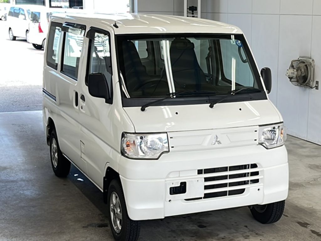 MITSUBISHI MINICAB MIEV