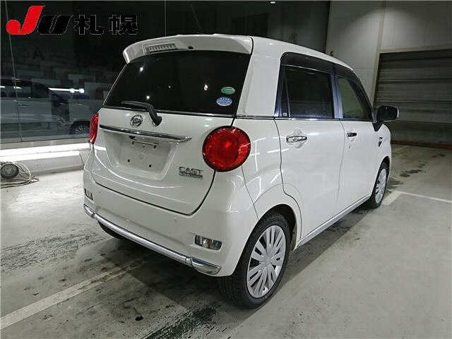 DAIHATSU CAST