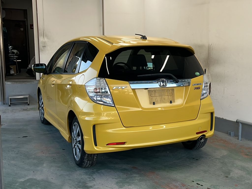 HONDA FIT