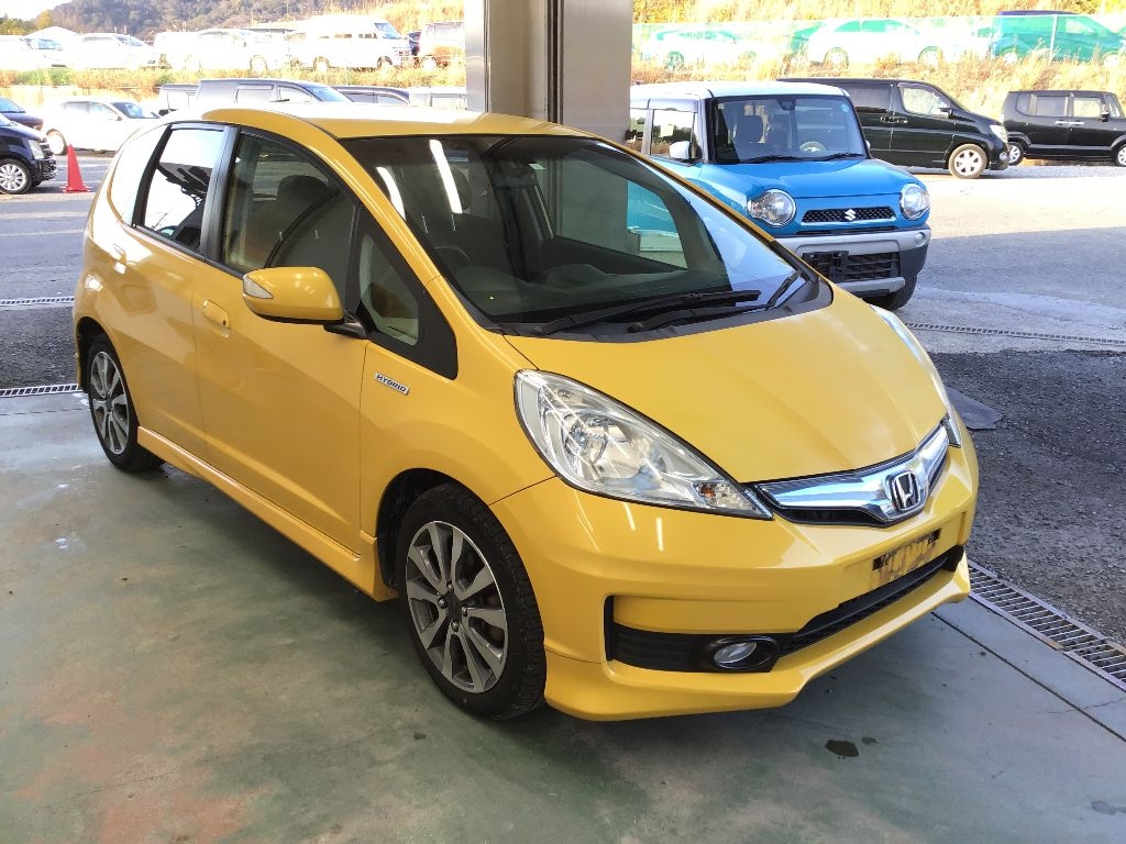 HONDA FIT