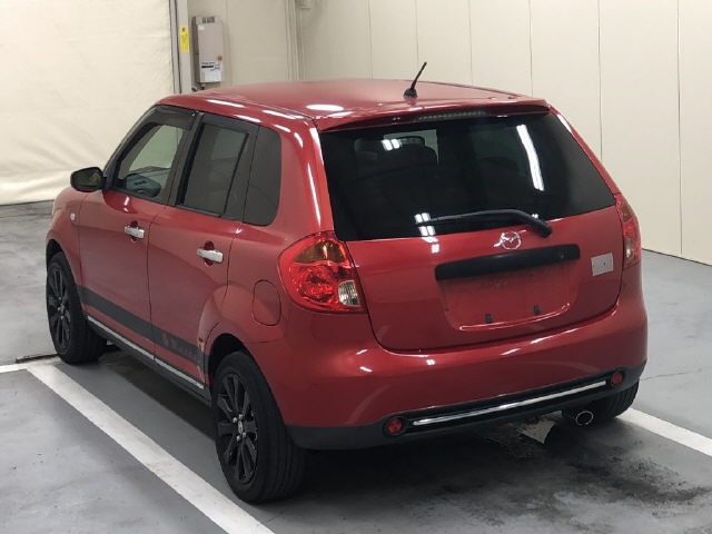 MAZDA VERISA