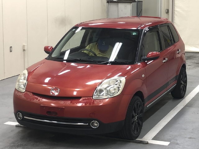 MAZDA VERISA