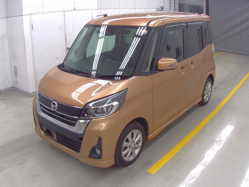 NISSAN DAYZ ROOX