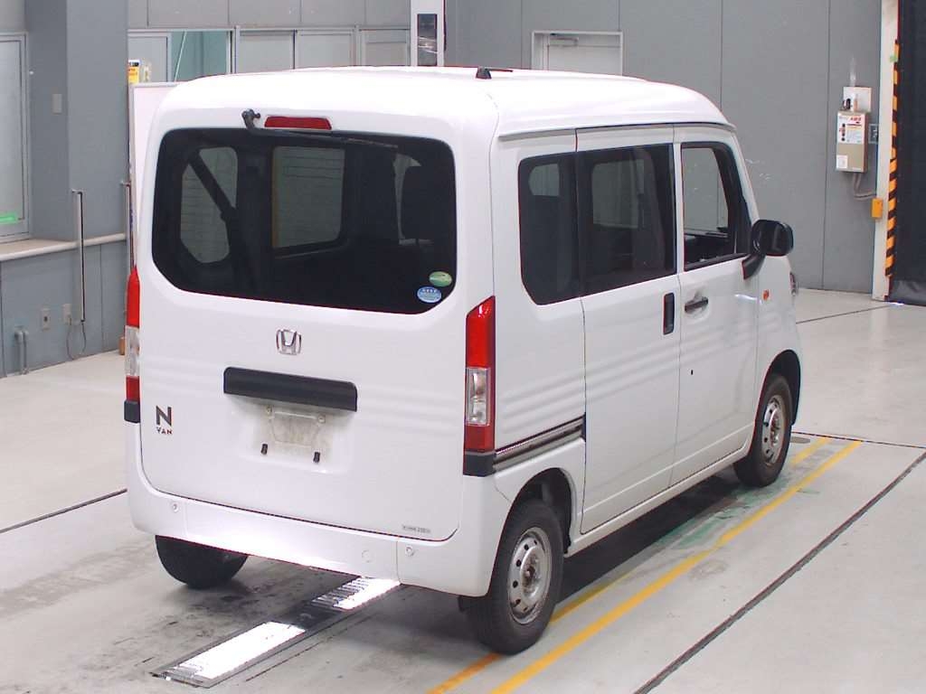HONDA N-VAN
