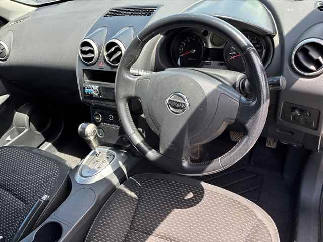 NISSAN DUALIS
