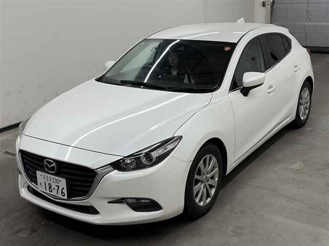 MAZDA AXELA