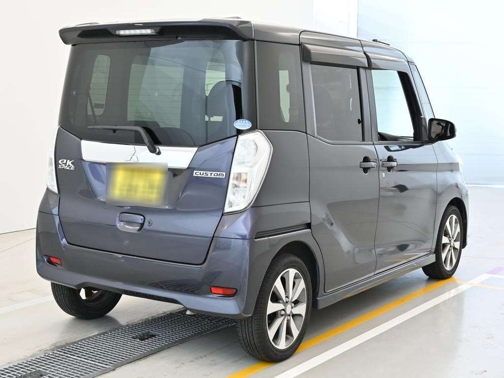 MITSUBISHI EK SPACE