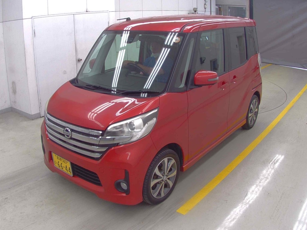 NISSAN DAYZ ROOX