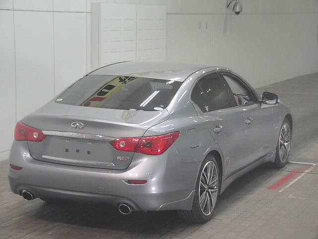 NISSAN SKYLINE