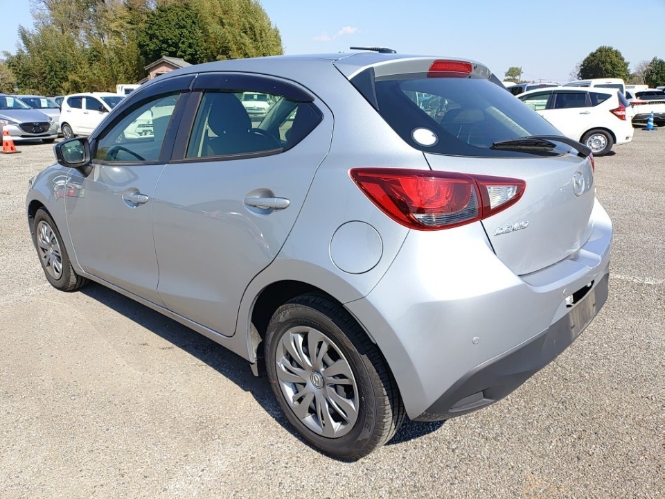 MAZDA MAZDA2