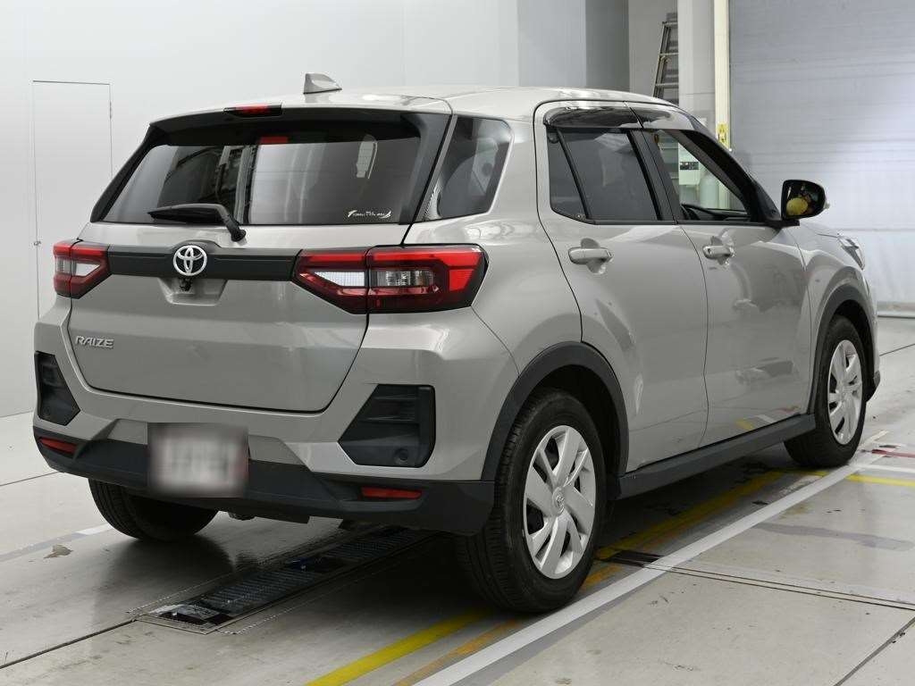 TOYOTA RAIZE