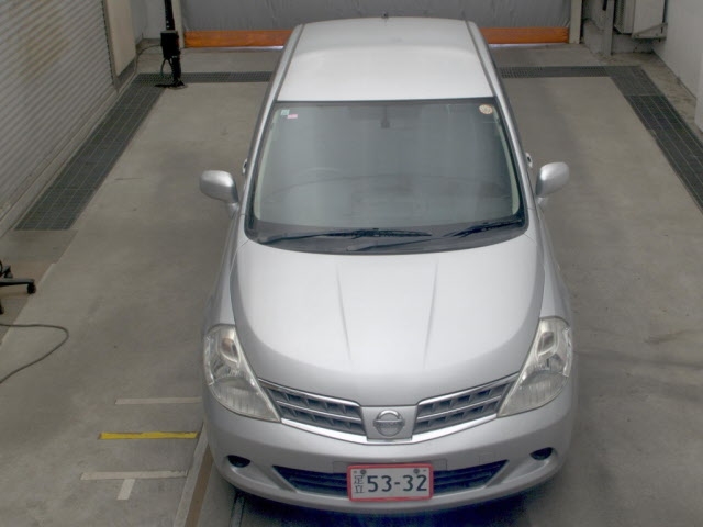 NISSAN TIIDA LATIO