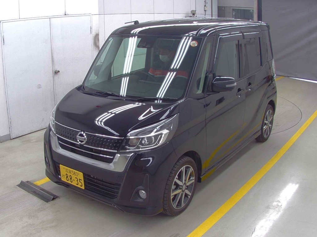 NISSAN DAYZ ROOX
