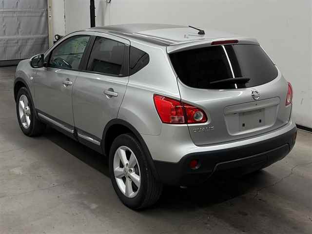 NISSAN DUALIS