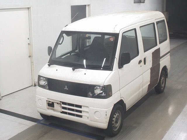 MITSUBISHI MINICAB