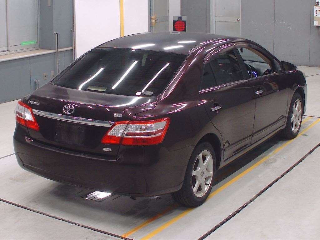 TOYOTA PREMIO