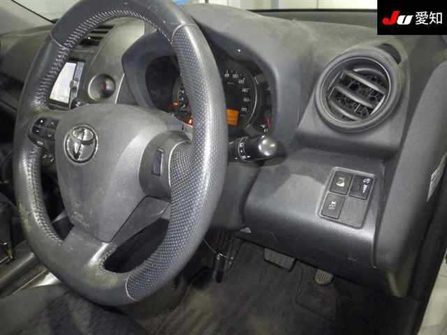 TOYOTA VANGUARD