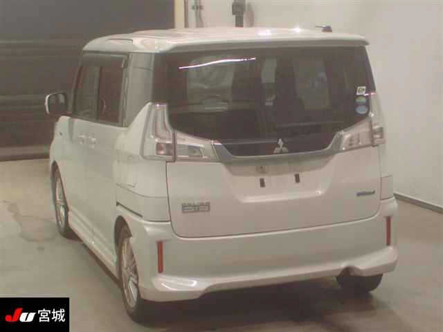MITSUBISHI DELICA D:2