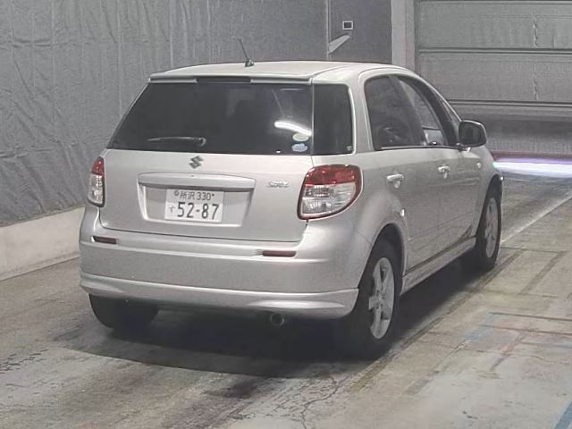 SUZUKI SX4