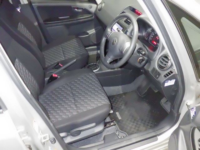 SUZUKI SX4