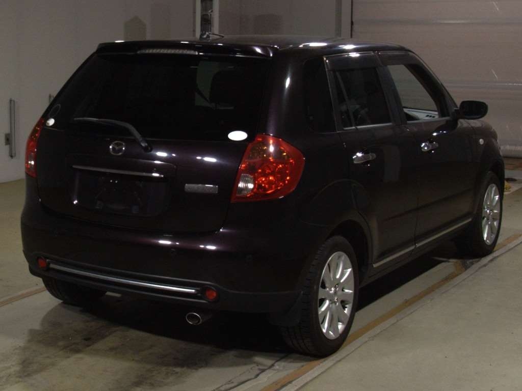 MAZDA VERISA