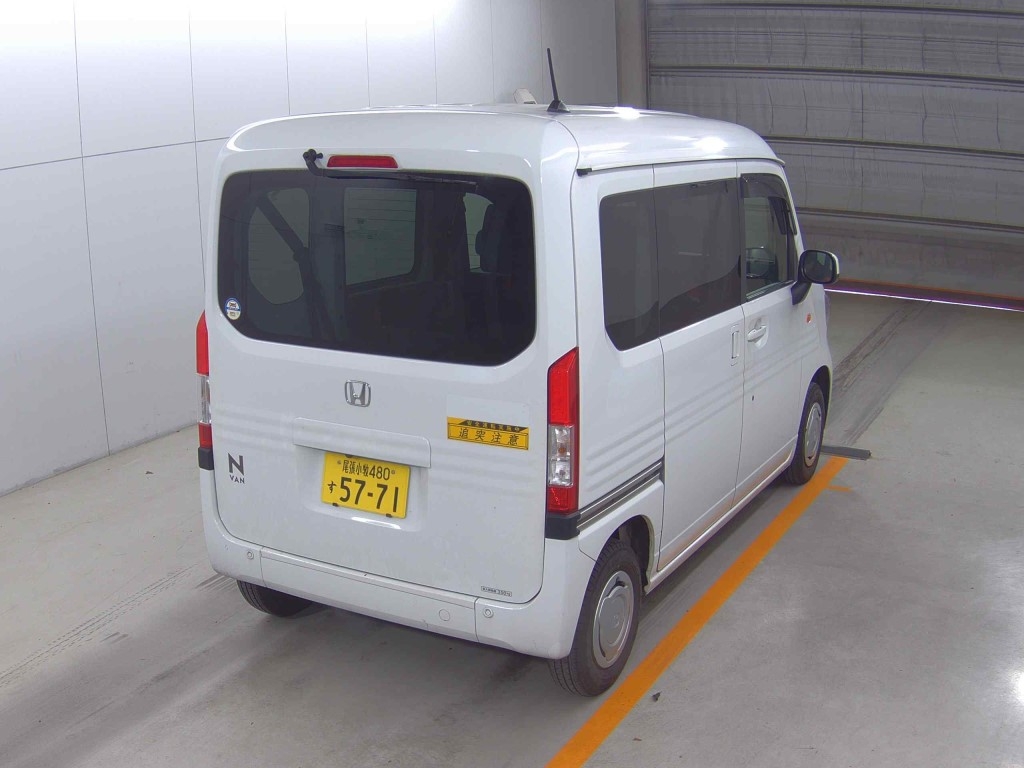 HONDA N-VAN