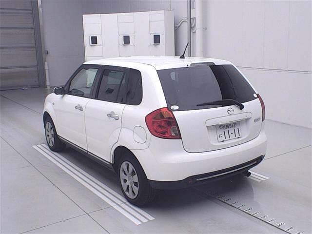 MAZDA VERISA