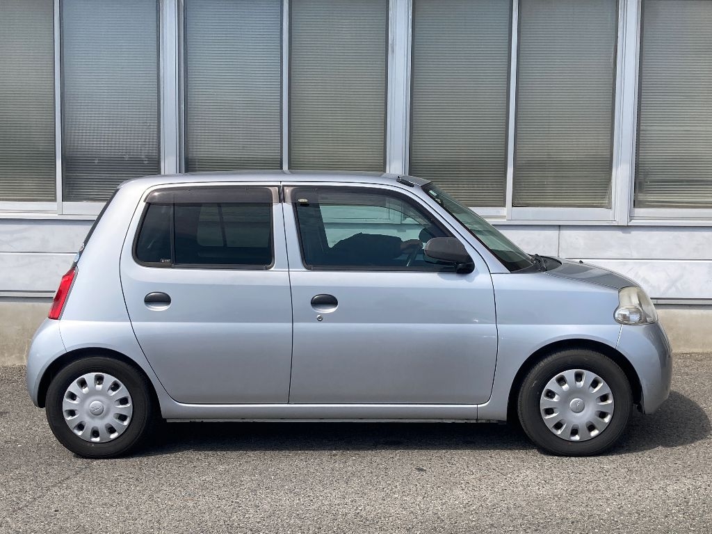 DAIHATSU ESSE