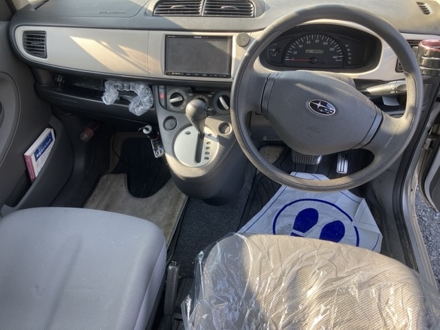 SUBARU R2