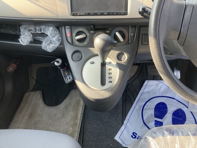 SUBARU R2