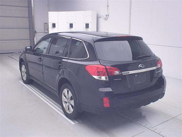 SUBARU OUTBACK
