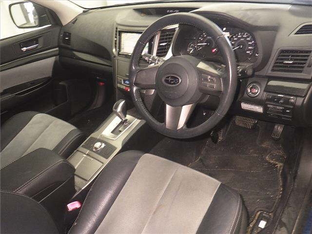 SUBARU OUTBACK