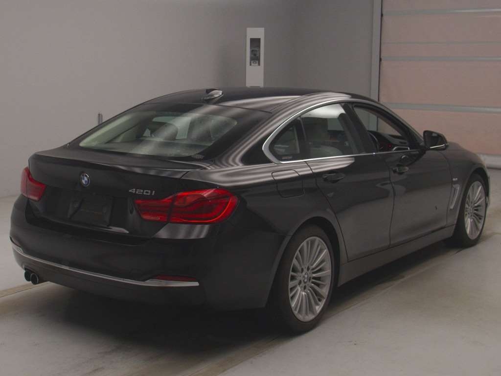 BMW 4-SERIES