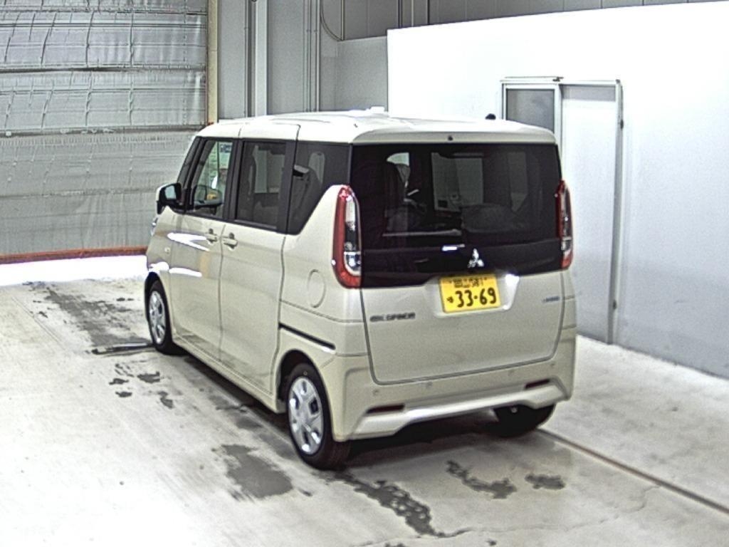 MITSUBISHI EK SPACE