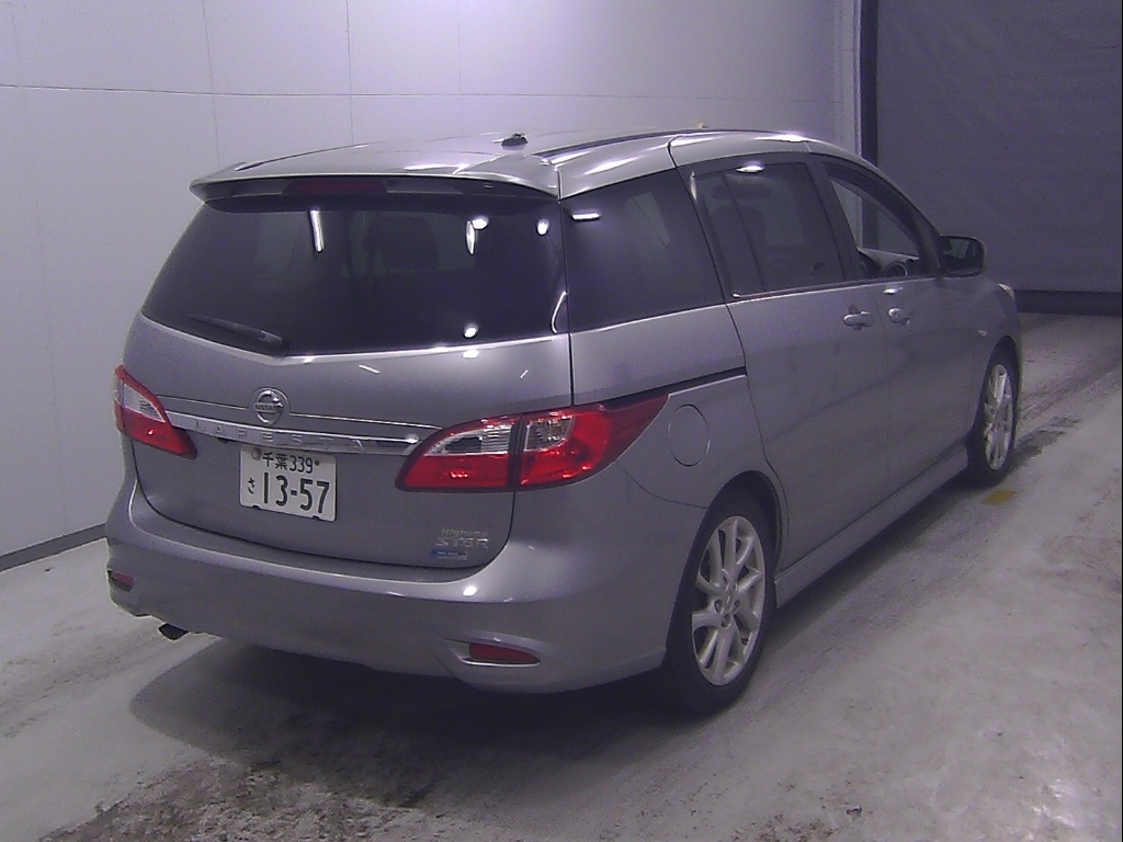 NISSAN LAFESTA