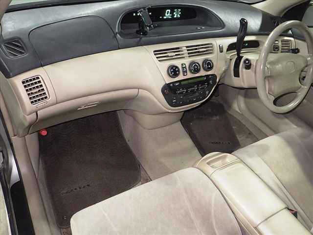 TOYOTA VISTA