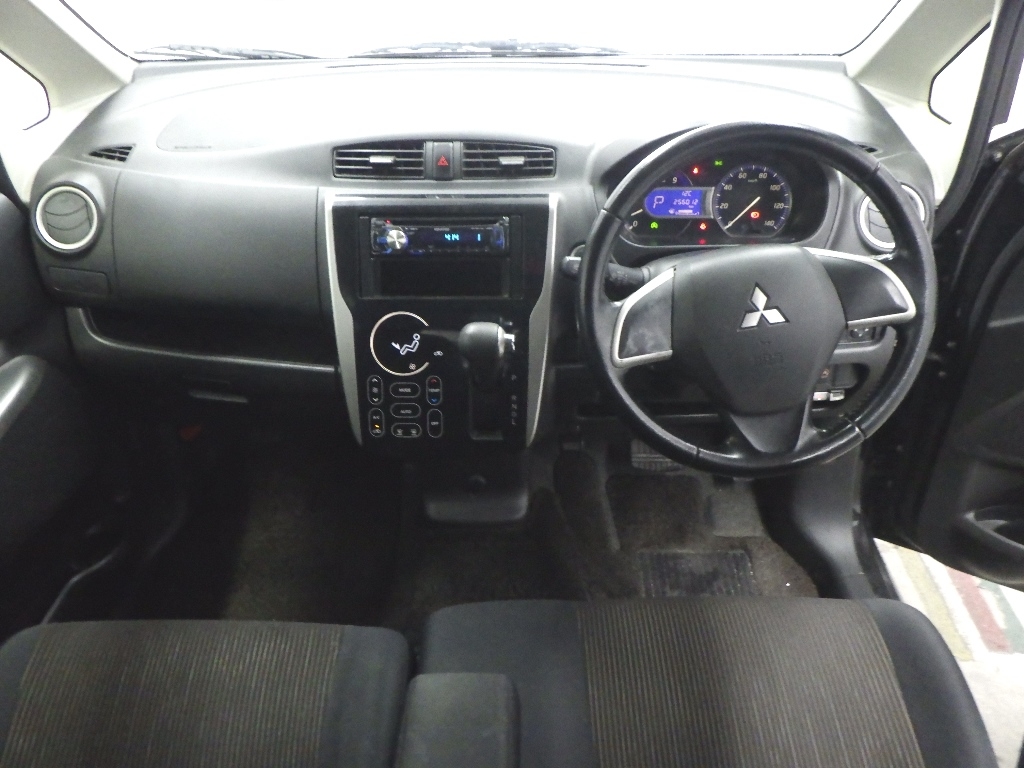 MITSUBISHI EK CUSTOM