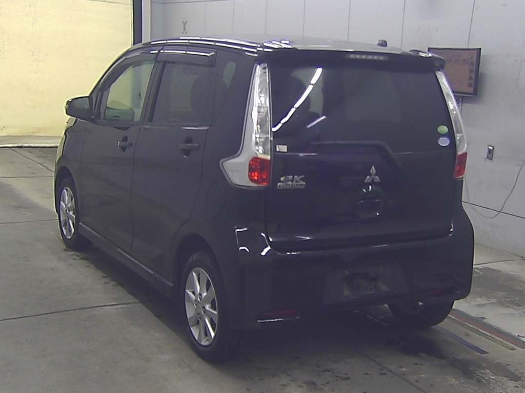 MITSUBISHI EK CUSTOM