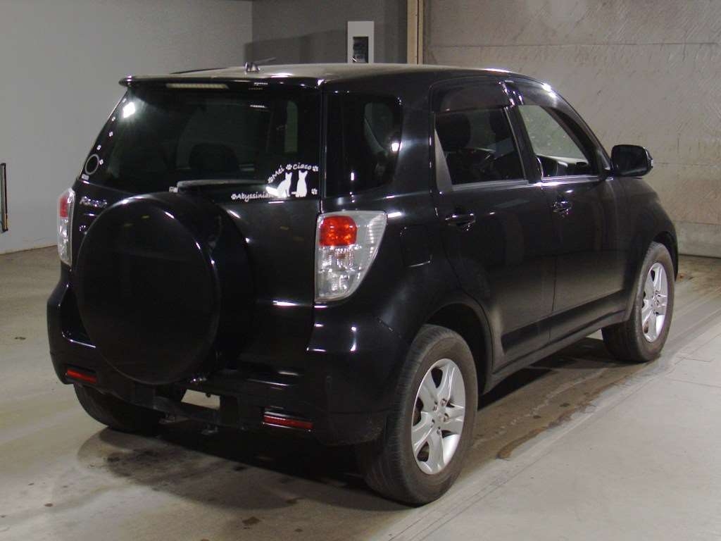 TOYOTA RUSH