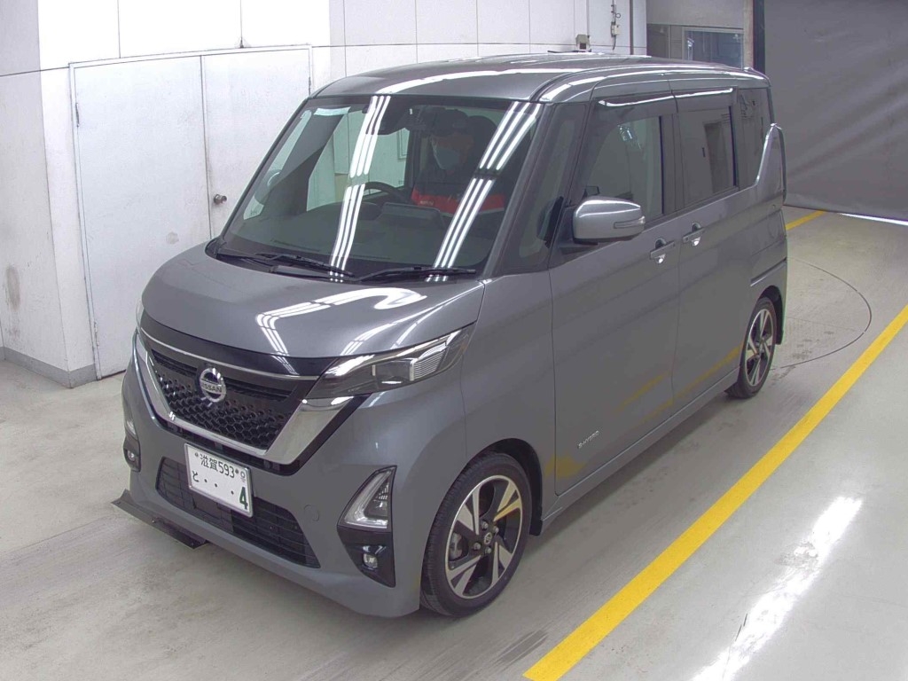 NISSAN ROOX