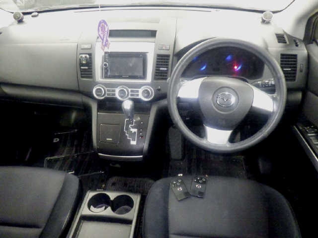 MAZDA MPV