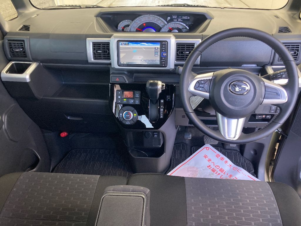 DAIHATSU WAKE