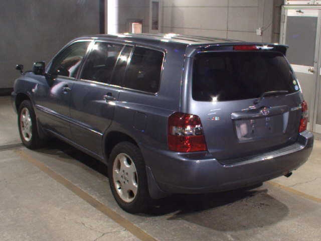 TOYOTA KLUGER V