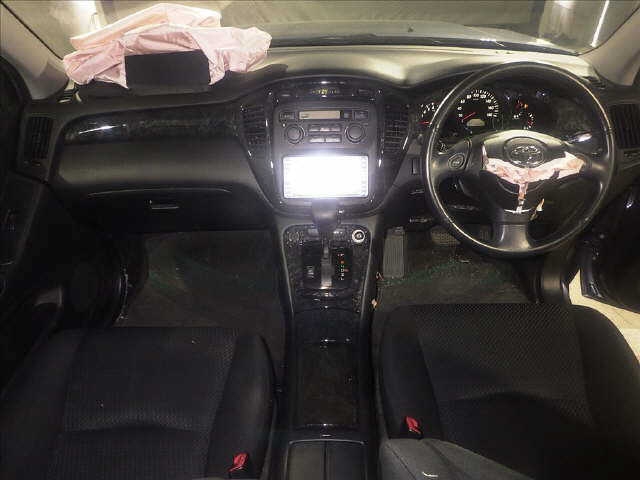 TOYOTA KLUGER V